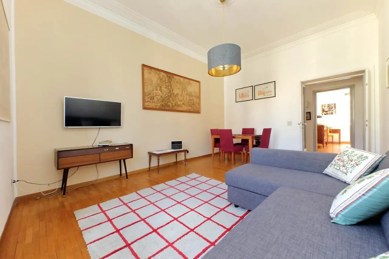 4BNB - Chinotto Spacious Apartment Roma